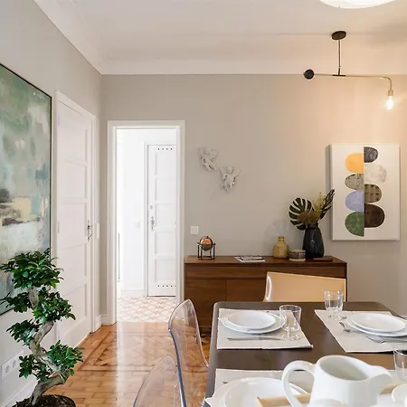 Pedroucos 37 * Lisbon