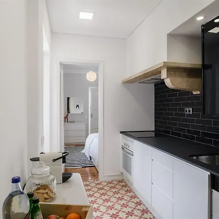 Pedroucos 37 Lissabon